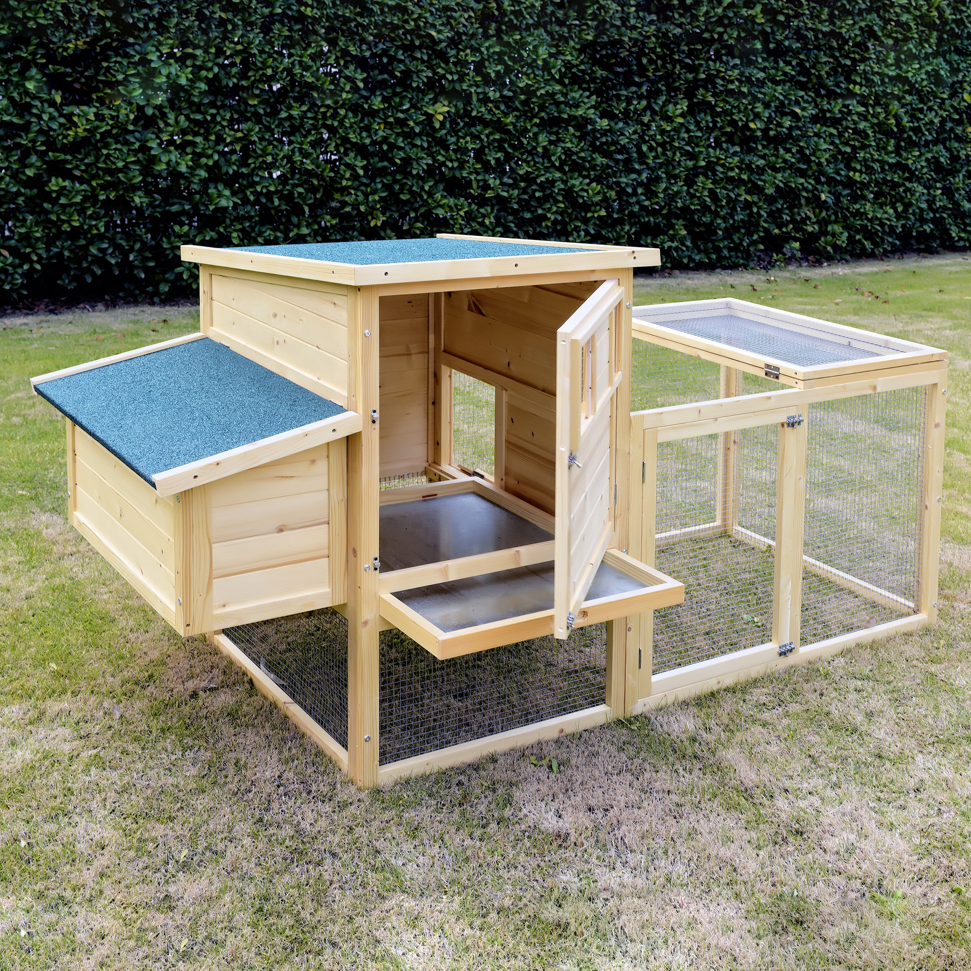 Wooden Chicken Coop 4302VN040